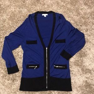 Sweater with zipper!